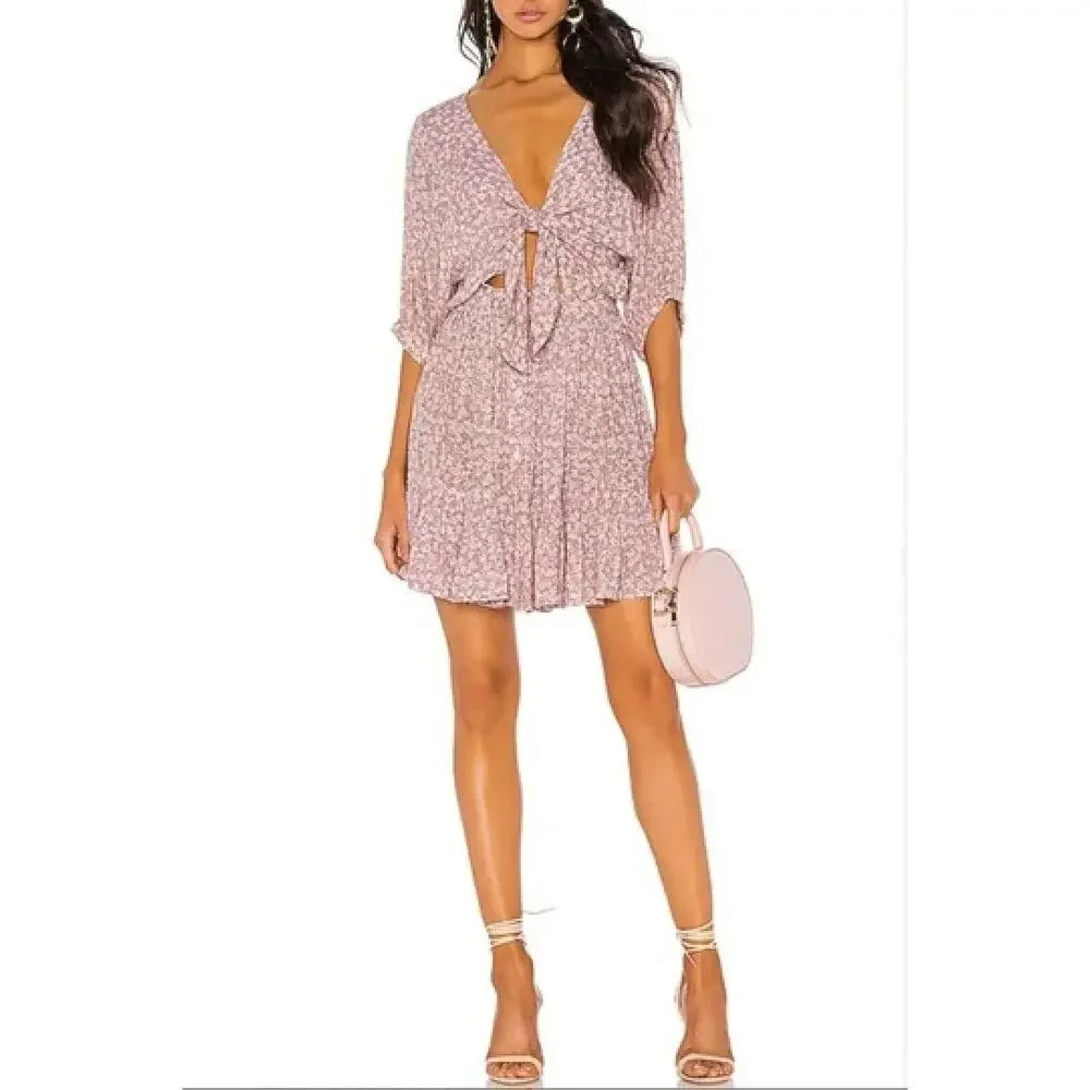 Faithfull The Brand Marigot‎ Tie-Front Dress in Pink Azalea Floral Print, Size 6